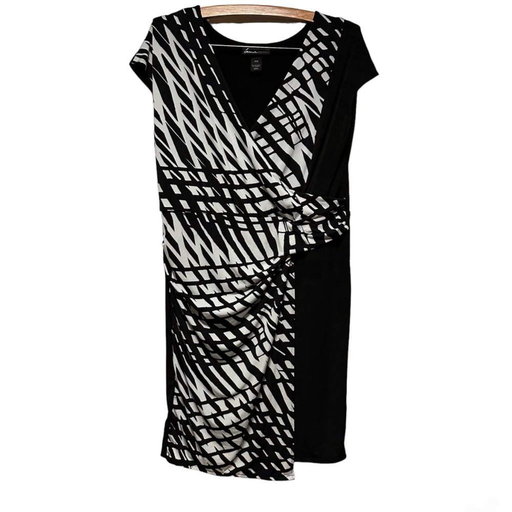Lane Bryant Black & White Geometric Faux Wrap‎ Dress